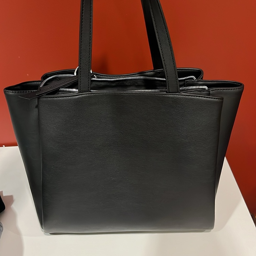 Nine West Large/Jumbo Purse - EUC - Picture 12 of 14